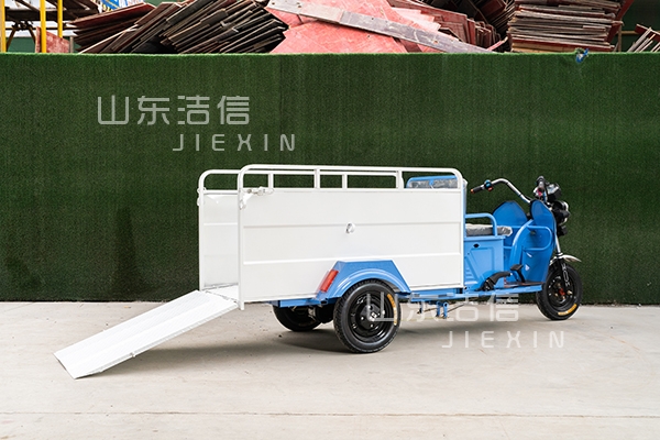 雙桶保潔車(chē)特點(diǎn) 雙桶保潔車(chē)特點(diǎn)