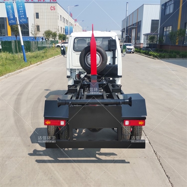 唐駿鉤臂車(chē)