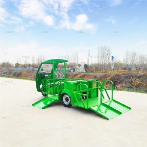 四桶門(mén)板帶棚電動(dòng)三輪保潔車(chē)