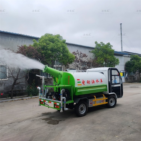 六合一觀(guān)光電動(dòng)四輪灑水車(chē)