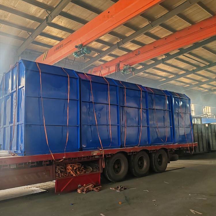 10個(gè)擺臂垃圾箱發(fā)往青海